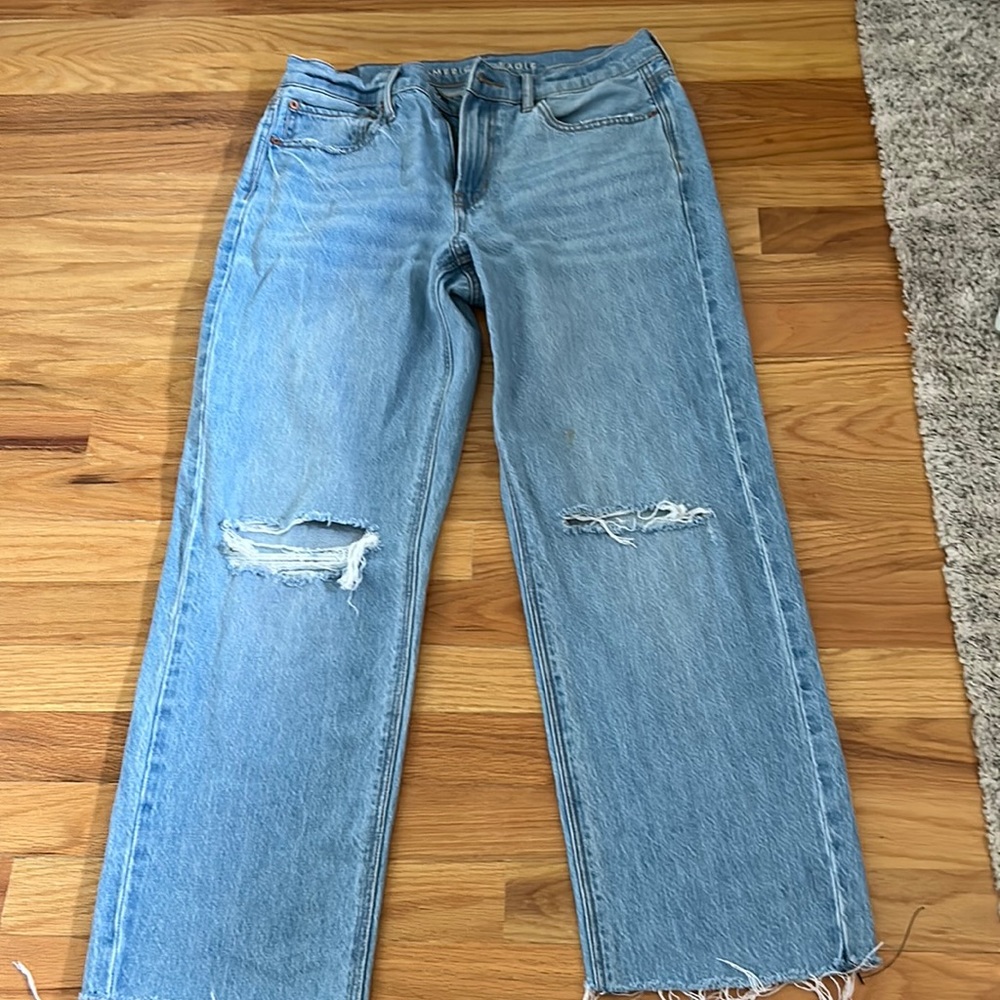Light wash high rise ripped jean